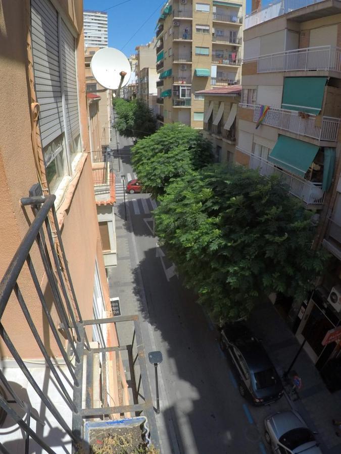 Piso Grande Mercado Central لقنت المظهر الخارجي الصورة